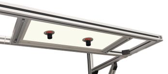Arbeitsplatzbeleuchtung mit Kameras