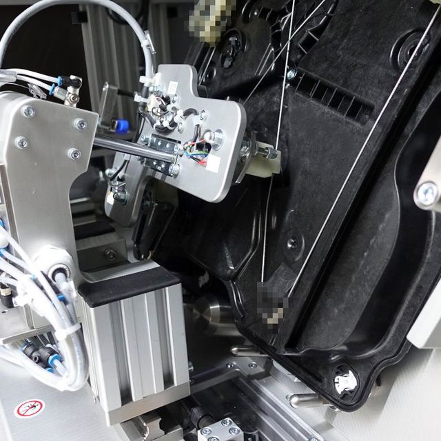 End-of-Line EoL Tester Türsysteme Automotive - Beispiel der Brainware Solutions GmbH Chemnitz