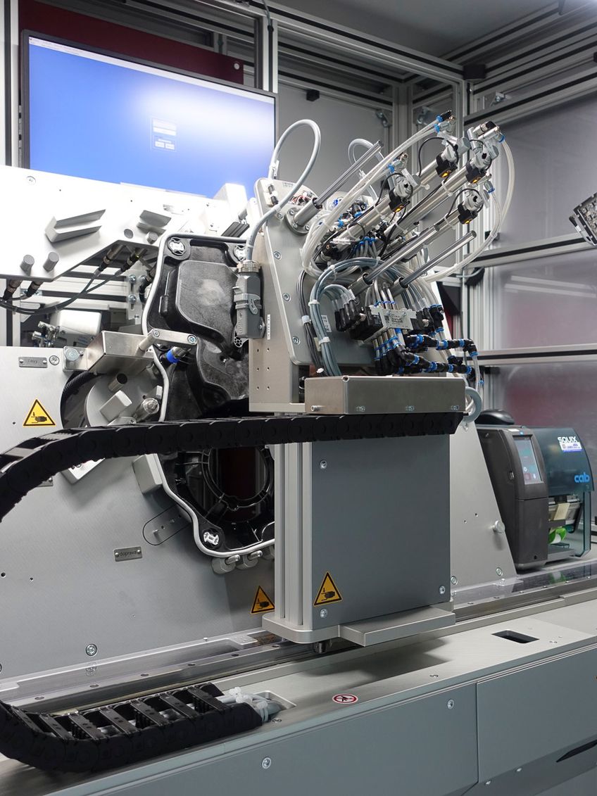 End-of-Line EoL Tester Türsysteme Automotive von BRAINWARE Solutions GmbH aus Chemnitz
