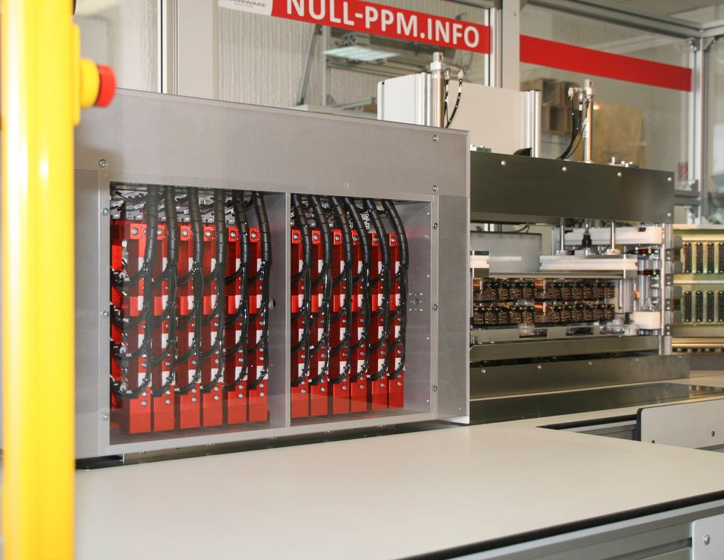 End-of-Line EoL Tester Schaltrelais Sicherheitsrelais Bahnleittechnik von BRAINWARE Solutions GmbH aus Chemnitz